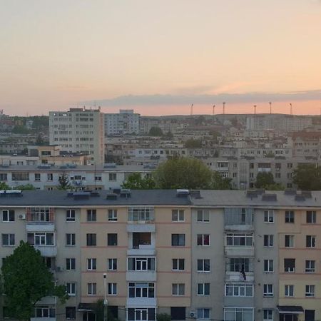 Modern Appartement Piteşti Buitenkant foto