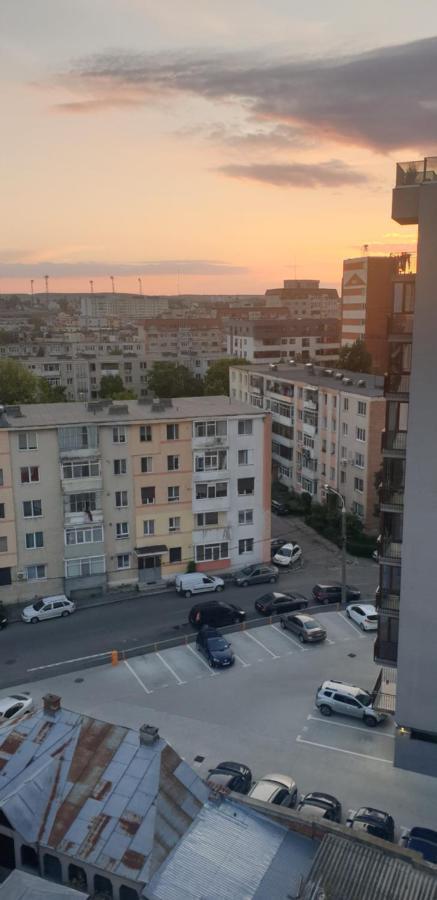 Modern Appartement Piteşti Buitenkant foto