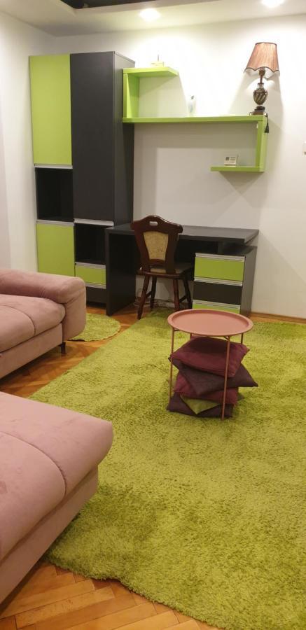 Modern Appartement Piteşti Buitenkant foto